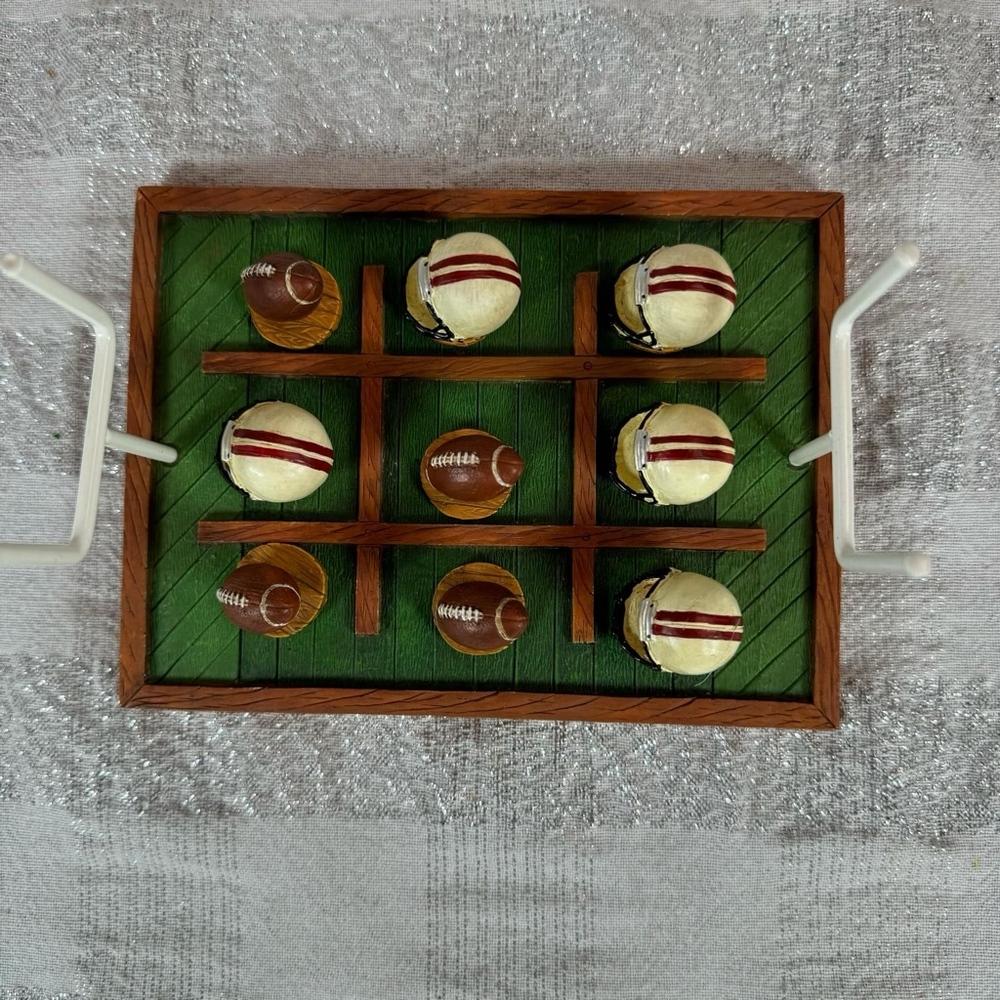 Russ Berrie Football Tic Tac Toe Game Handpainted Sports Decor 17450 Complete - Picture 2 of 8